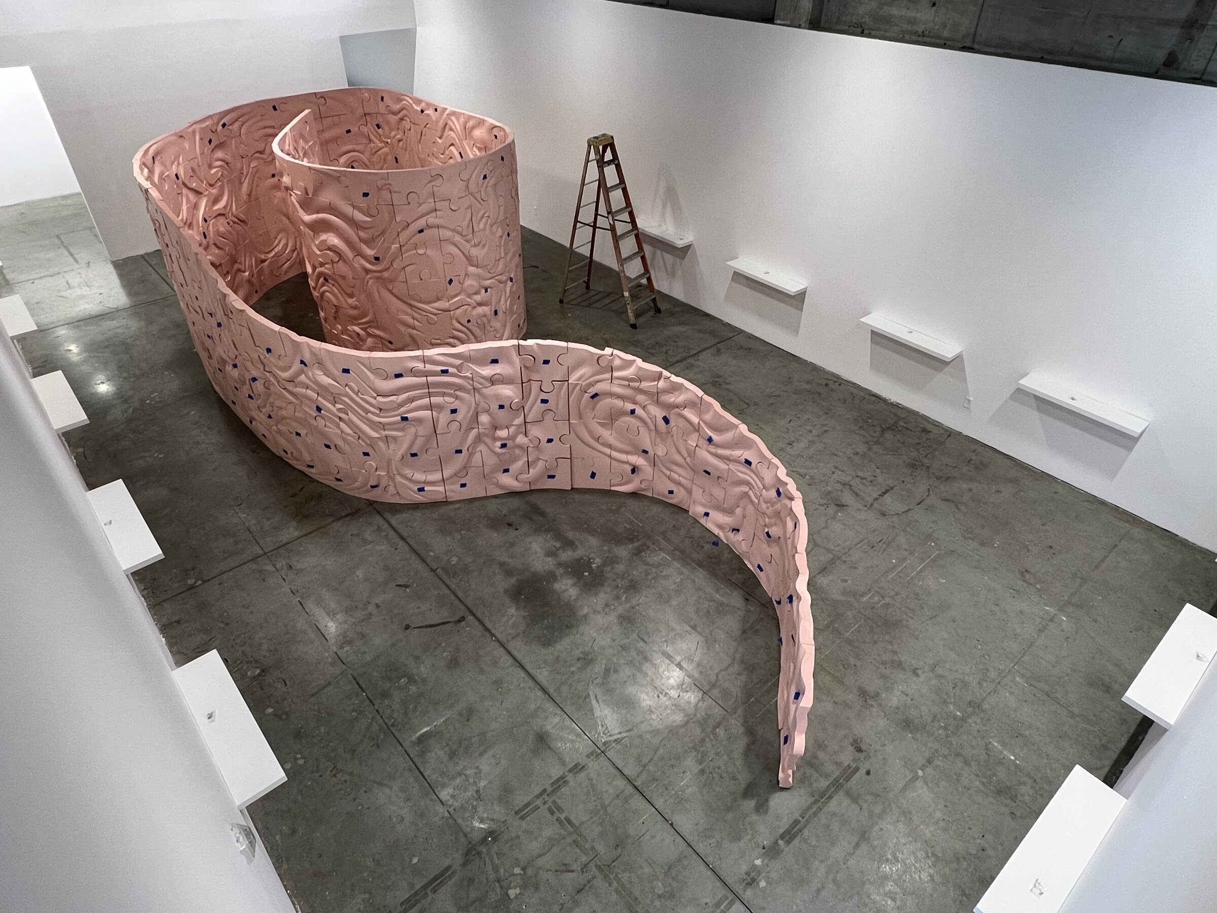 Labyrinth interior, second spatial view